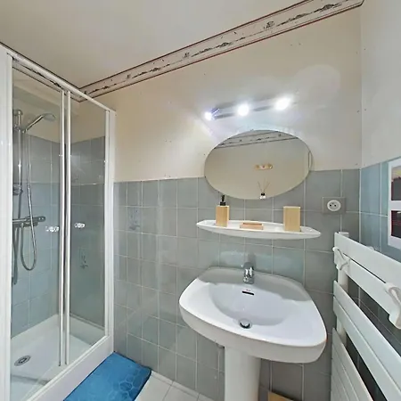 Apartman Ensoleille Avec Balcon Sud, Parking, Navette, 4 Couchages - - Fr-1-241-98 *